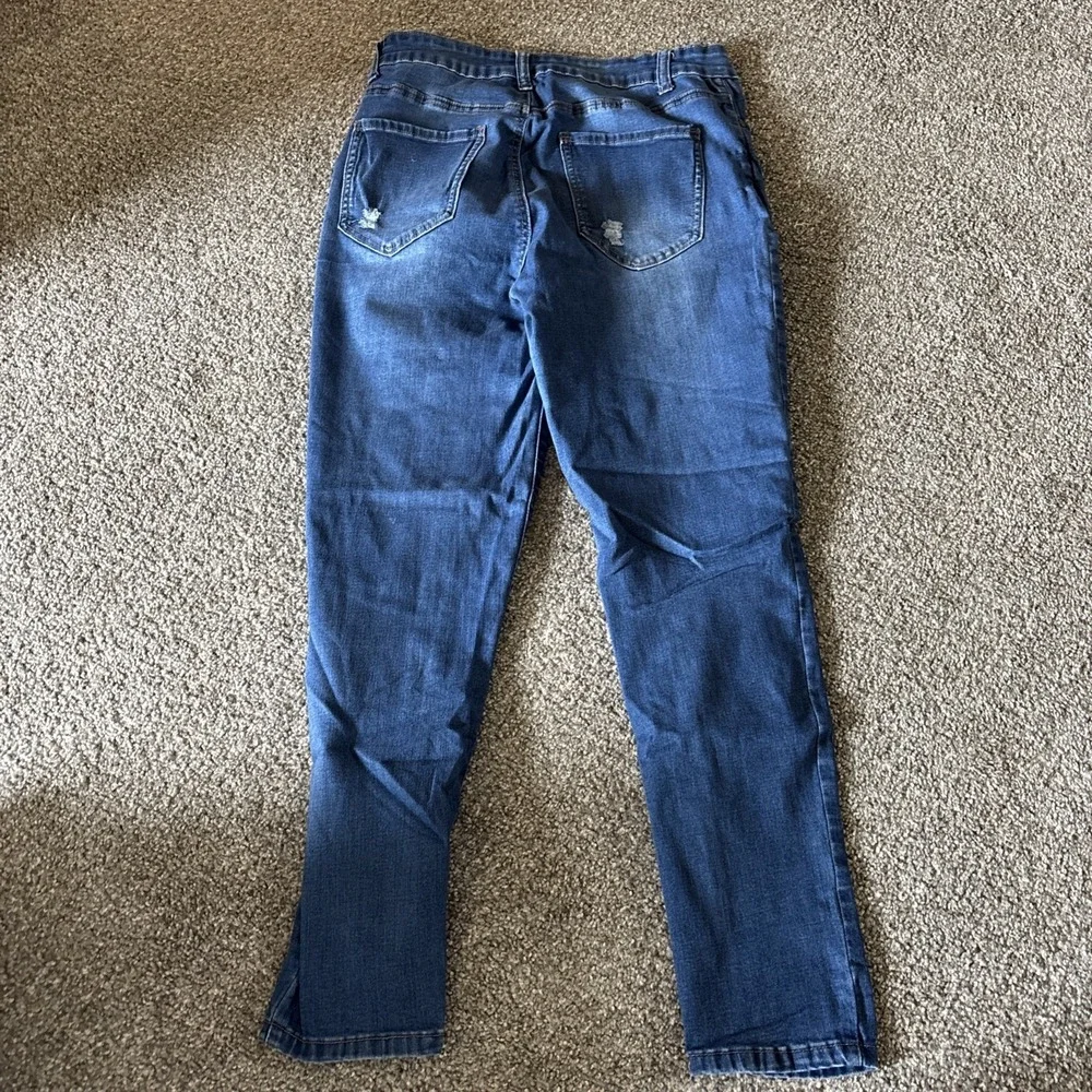 Bamboo Womens Size‎ 13/14 Medium Wash High Rise Distressed Boyfriend Jeans